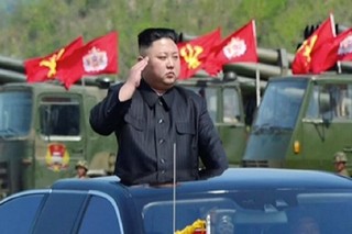 تصاویر/ جشن پرتاب موشک در کره شمالی