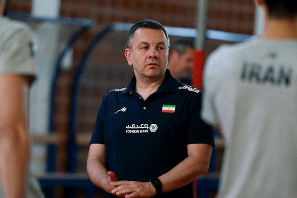 واکنش سرمربی تیم ملی والیبال ایران بعد از شکست برابر لهستان