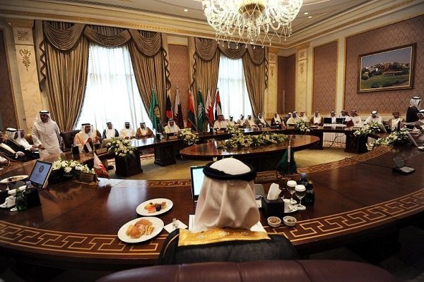 زمزمه های جدی تعویق نشست سران شورای همکاری خلیج فارس به مدت ۶ ماه
