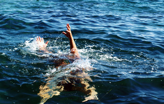 شنا در منطقه ممنوعه جان یک جوان اندیمشکی را گرفت