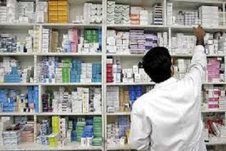 علت پایین بودن قیمت دارو در ایران