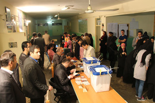 صفوف پرشور مردم خراسان جنوبی  در پای صندوق های اخذ رای
