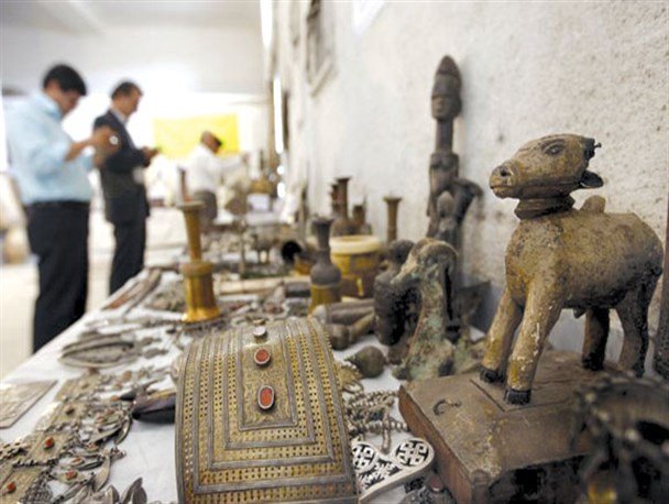 نمایش یافته‌های کاوش‌های وستمین در خانه کلبادی/ کاوش‌های باستان‌شناسی در منطقه وستمین ادامه دارد