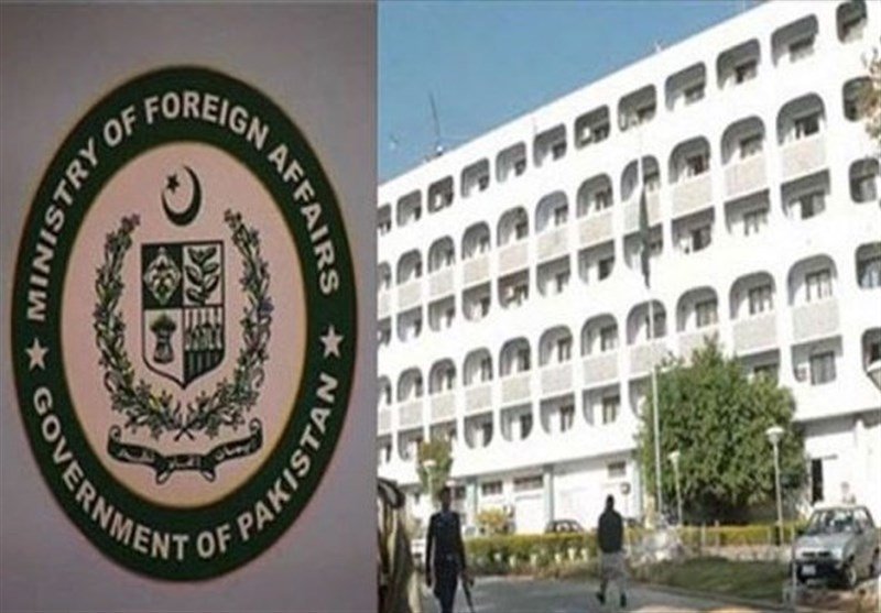 بازداشت ۲ دیپلمات پاکستانی در افغانستان/ معاون سفیر افغانستان احضار شد

