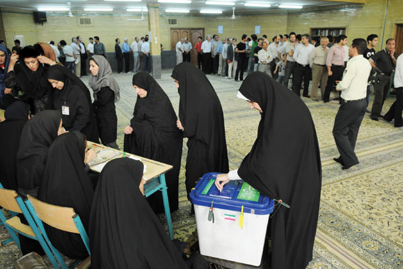 یزد درکشور رتبه نخست مشارکت در انتخابات را به خود اختصاص داد 