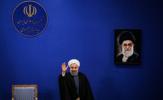 خبرگزاری فرانسه: حسن روحانی سرگرم جشن پیروزی با فشارهای تازه آمریکا مواجه شد
