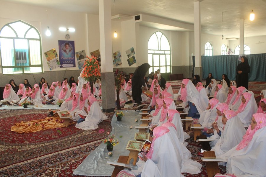 جشن شکرگزاری مهارت روخوانی قرآن  ۷۳ دانش آموز دختر بردسکنی برگزار شد
