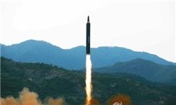عکس/ لحظه آزمایش موشک "اسکاد" در کره‌شمالی