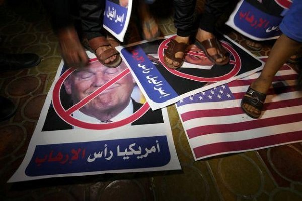 تظاهرات مردم غزه در واکنش به تروریستی خواندن حماس از سوی ترامپ
