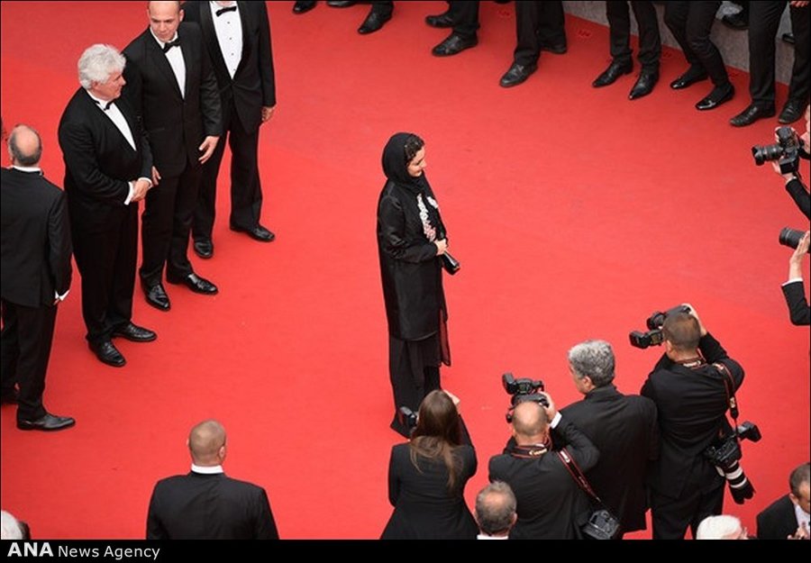 عکس/ ٢ بازیگر زن ایرانی روی فرش قرمز کن
