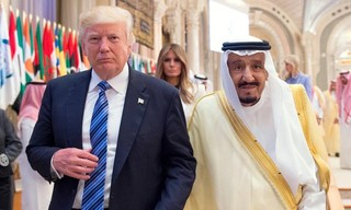 ترامپ، پادشاه عربستان را "خردمند" خواند!