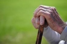 کشور در حال ورود به پدیده سالمندی/ بیش از ۹درصد جمعیت کشور سالمند است