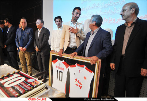 مراسم تقدیر از بهترین مهاجم تاریخ فوتبال لیگ برتر