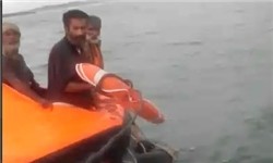 فیلم / نجات ۶ ملوان ایرانی در اقیانوس هند توسط پلیس ساحلی کنیا