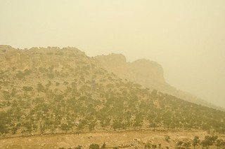 مهار کانون‌های گرد و غبار ایران کلید خورد