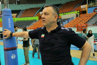درگیری لفظی مربیان تیم ملی والیبال ایران با مربی چین