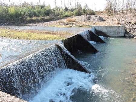 زیستگاههای طبیعی تخم ریزی ماهیان در رودخانه ها تخریب شده است