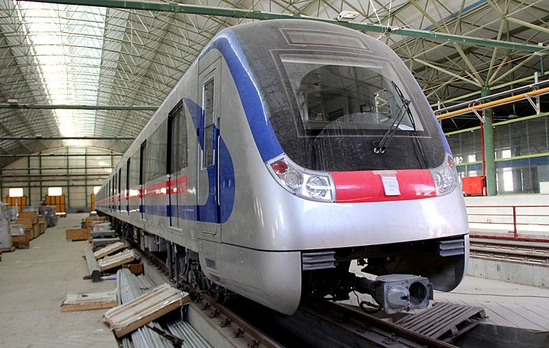 خط اول قطار شهری اصفهان نیمه اول امسال به ایستگاه آزادی می رسد