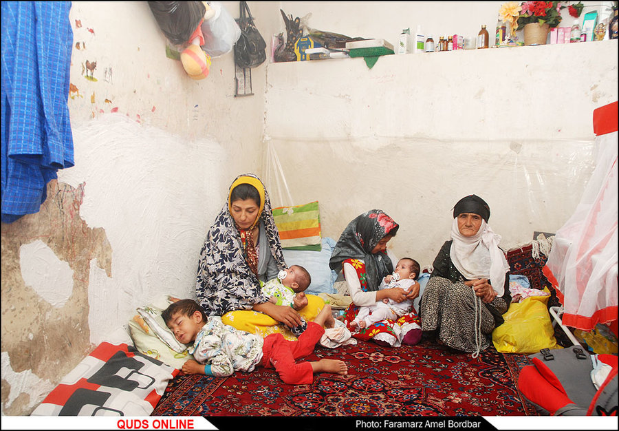 زندگی یک خانواده 8 نفره مشهدی در آلونک 8 متری  در هاشمیه / گزارش تصویری