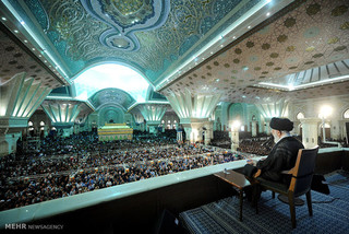سخنرانی رهبر انقلاب در حرم امام خمینی (ره) آغاز شد