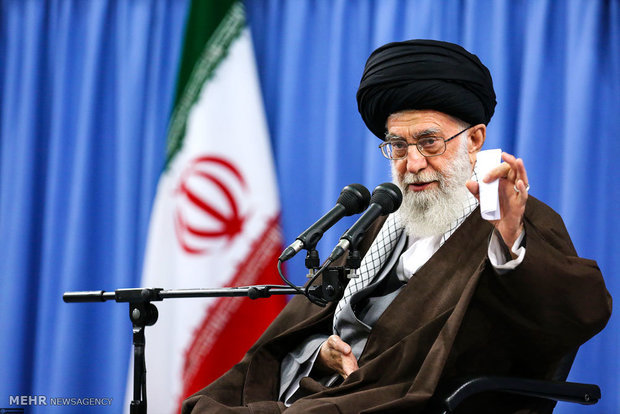 تصاویر/ سخنرانی رهبر انقلاب در مراسم سالگرد ارتحال امام خمینی(ره)
