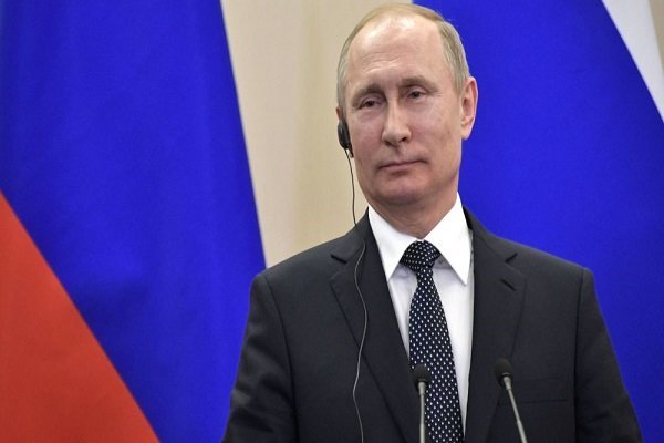 پوتین بر لزوم جلوگیری از دخالت سرویس های خارجی در روسیه تاکید کرد
