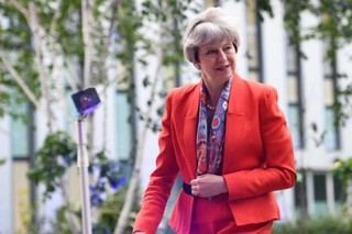 هشدار نخست وزیر بریتانیا به وزرای کابینه درباره درز مذاکرات