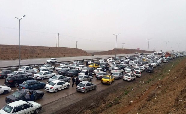  آخرین وضعیت راه‌های مواصلاتی کشور/ ترافیک نیمه سنگین در آزاد راه کرج-تهران