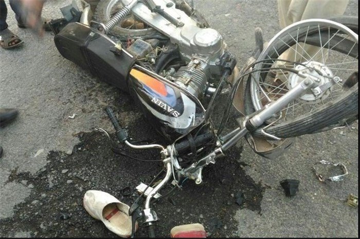 برخورد خودرو سواری با موتور سیکلت در جوین جان یک نفر را گرفت