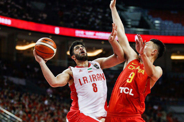 شکست ایران در دومین دیدار تورنمنت بسکتبال اطلس