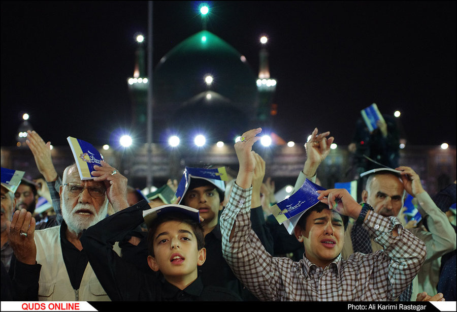 مراسم احیاء شب بیست و سوم ماه رمضان در حرم مطهر رضوی برگزار شد/گزارش تصویری2
