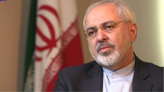 ظریف: ایران از هرگونه ابتکار فرانسه برای راه‌حل سیاسی بحران سوریه استقبال می‌کند
