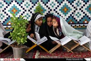 جز خوانی قرآن کریم در روستای مشهد اردهال کاشان/گزارش تصویری