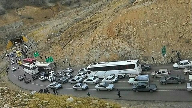 مشکلات ترافیکی محور ایلام- مهران تا اربعین رفع می شود