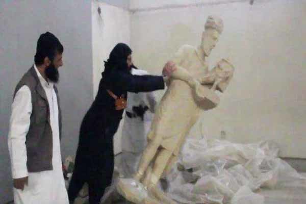 داعش ۳۶۰ اثر تاریخی را در استان نینوا تخریب کرده است
