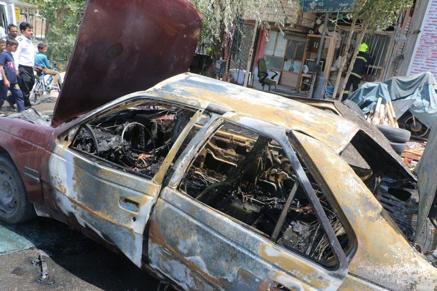 سوختگیری غیراصولی منجر به انفجار خودرو سواری شد