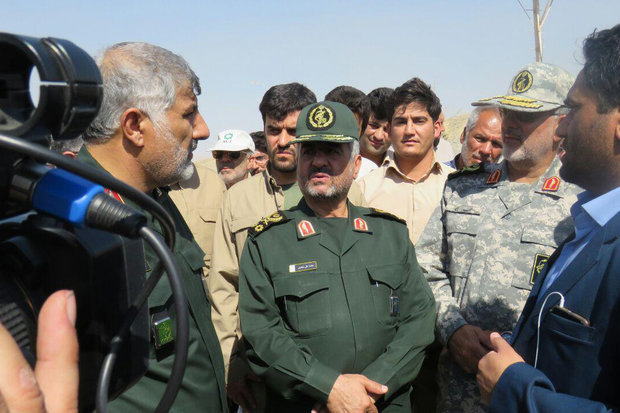 فرمانده کل سپاه از پروژه های ملی سامانه گرمسیری انتقال آب بازدید کرد