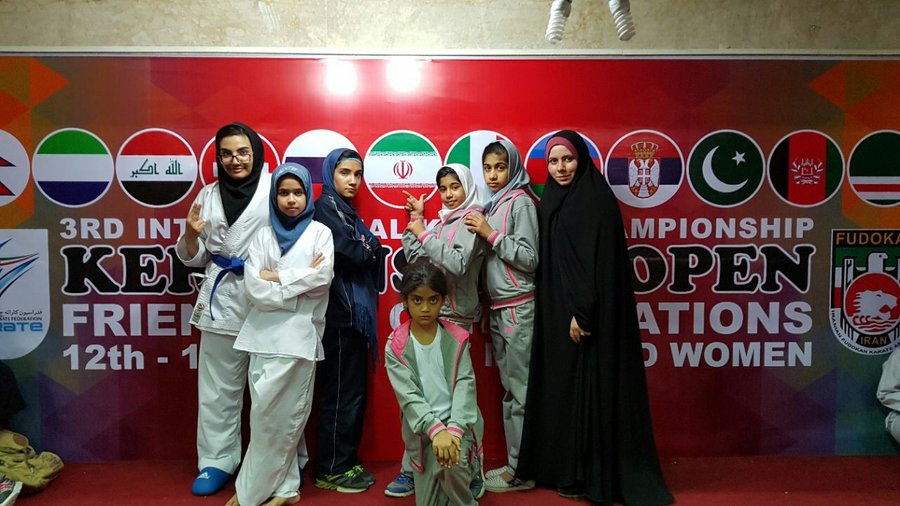تیم کاراته رشتخوار موفق به کسب ۵ مدال طلا در مسابقات اروسیا شد