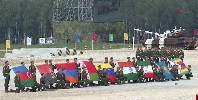 لشکر ۱۴ امام حسین(ع) در مسابقات بین‌المللی نیروهای مسلح چین حضور یافت