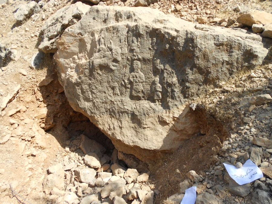 اشیاء سفالی در تپه چغا بروجرد کشف شد