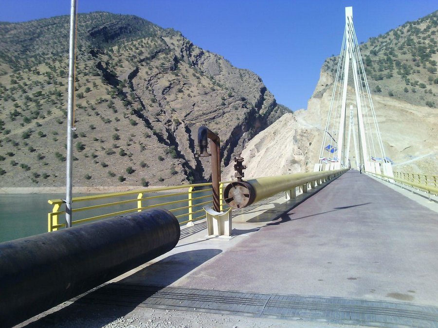 افتتاح پروژه پل کابلی سد کارون ۴ فرصت های شغلی جدیدی ایجاد می کند