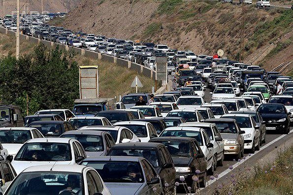 ترافیک سنگین در جنوب به شمال هراز/فیروزکوه پر حجم و روان است
