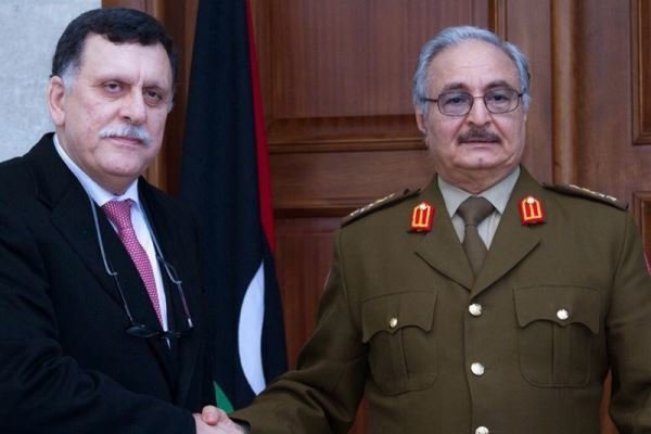 توافق فرمانده کل ارتش و نخست وزیر دولت وفاق ملی لیبی بر سر آتش بس
