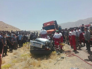 تصادف کامیون با پراید ۲ کشته و ۲ مجروح برجای گذاشت