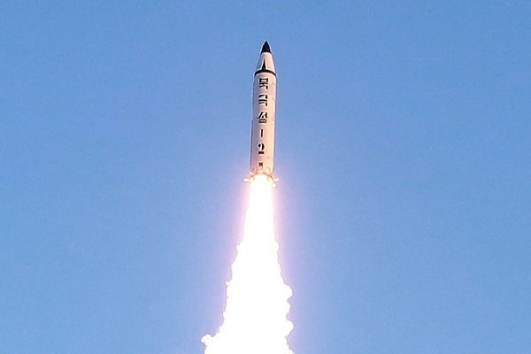 کره‌شمالی تا سال آینده قادر به حمله هسته‌ای علیه آمریکا است
