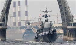 حضور چهل کشتی جنگی و زیردریایی در رژه روز دریانوردی روسیه