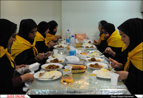مهمان‌سرای حضرت در دهه کرامت/گزارش تصویری