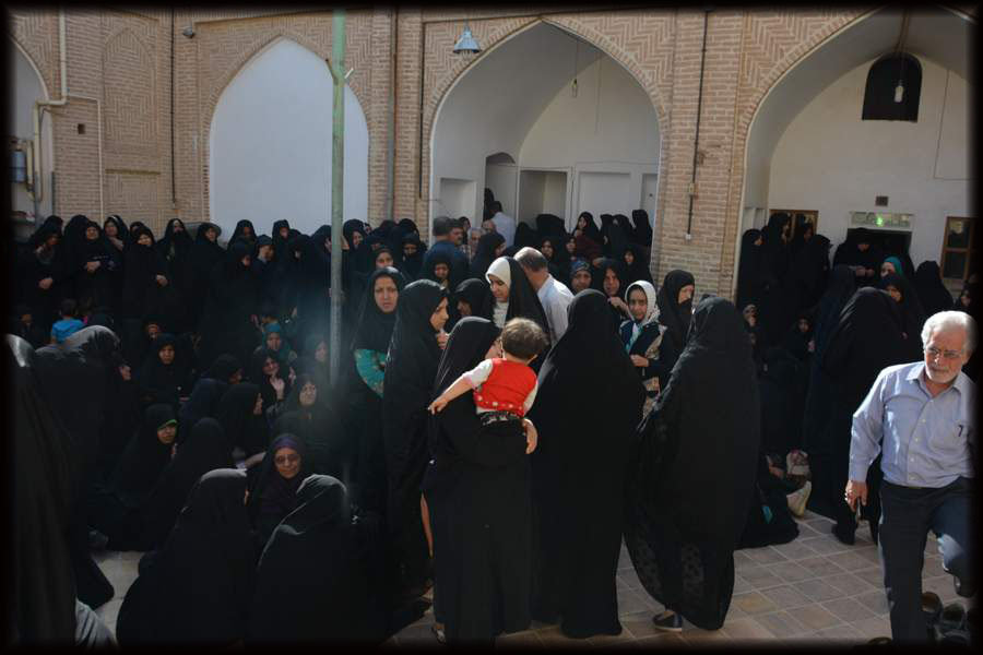 مسجد فرط یزد میزبان خادمین امام رضا (ع) در دهه کرامت شد 