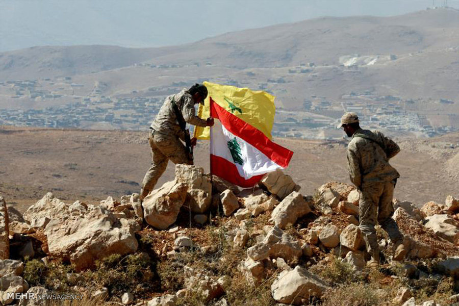 رزمندگان پیروز حزب‌الله در نبرد عرسال کابوس جدید صهیونیستها
