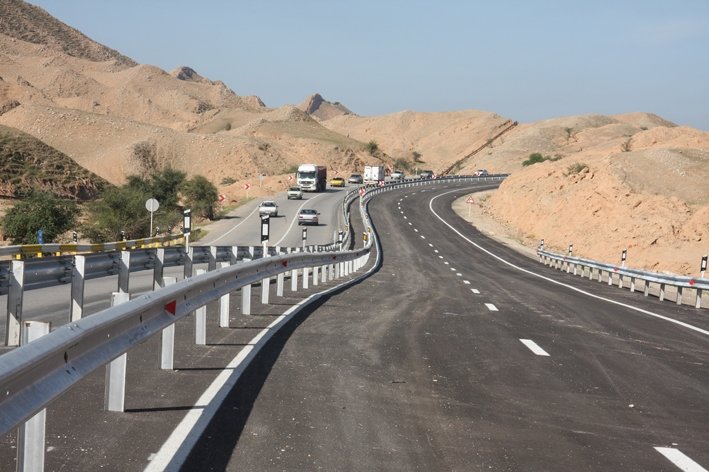 جاده‌های خوزستان غیرقابل تردد و نا امن/ ۳هزار کیلومتر جاده نیاز داریم

